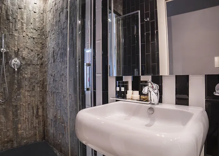 Relais San Lorenzo In Lucina Gasthuis