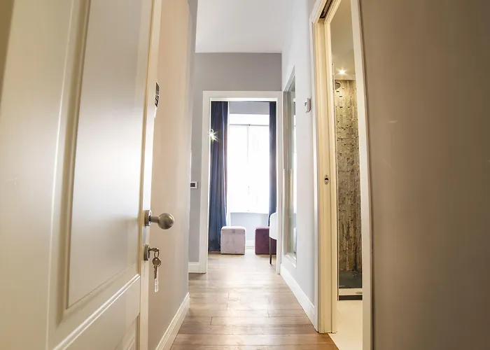 Relais San Lorenzo In Lucina Rome